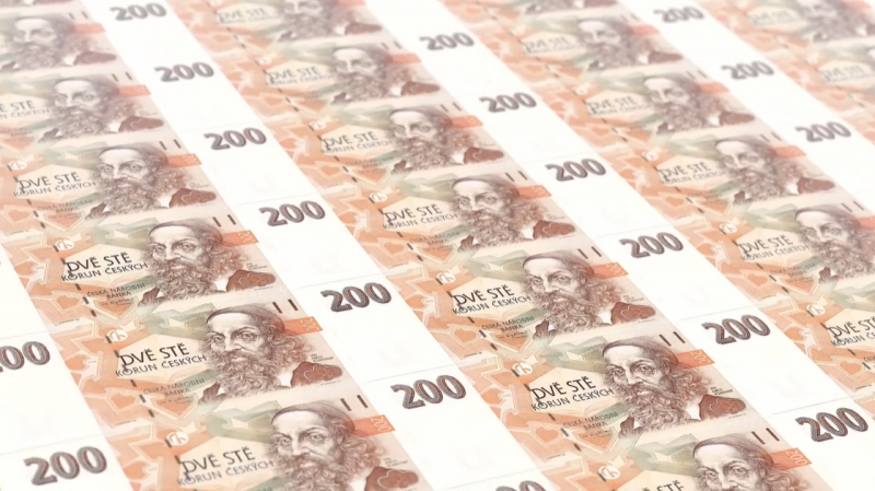 Čechům za rok uteče 47 miliard korun kvůli penězům pod polštářem 